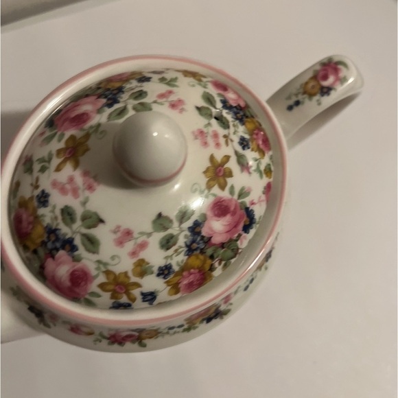 SADLER OLDE CHINTZ ENGLAND FLORAL TEAPOT VINTAGE Made for Victoria's Secret - Picture 3 of 11